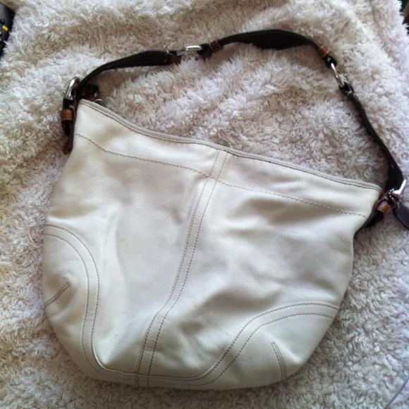 Coach SOHO Off-White Leather Hobo - Picture 1 of 8
